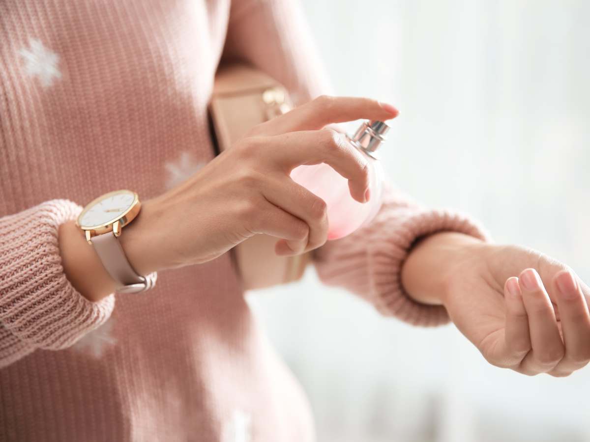 How to Make Your Perfume Last Longer: Expert Tips