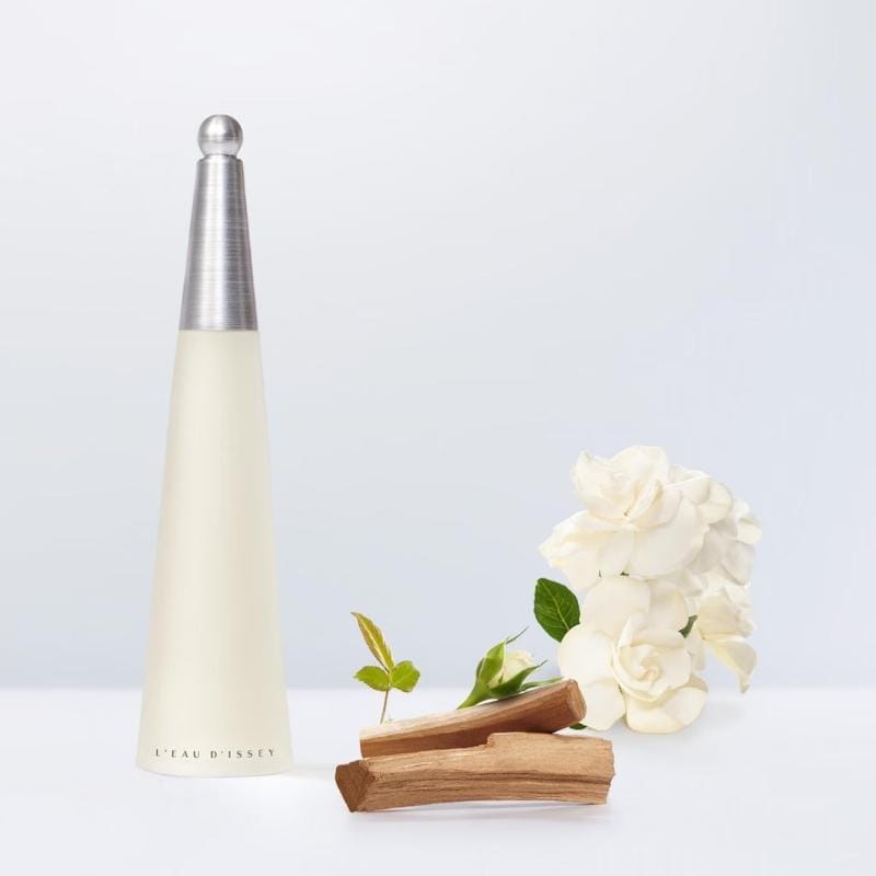 Issey_Miyake_perfume_for_women